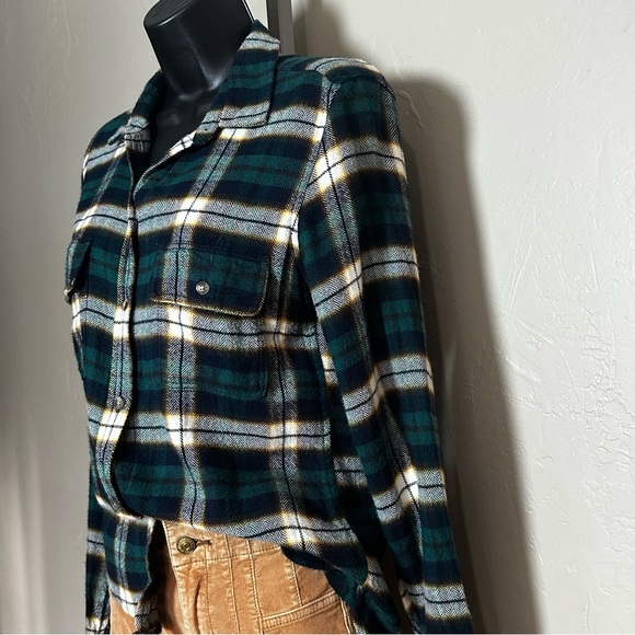 Vintage Inspired VISCOSE Blend American Eagle Outfitters Slim Fit Flannel Shirt - Picture 4 of 10